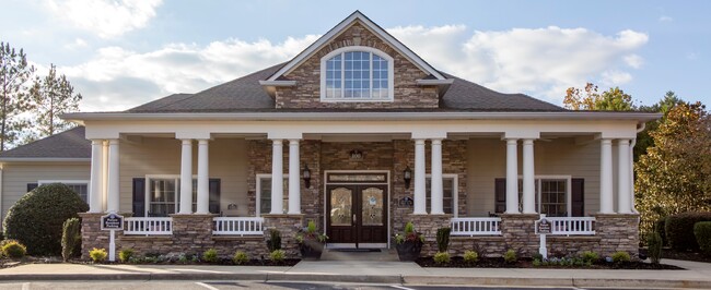 Building Photo - The Heights at Lake Murray