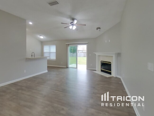 Building Photo - 11507 Otters Den Ct E
