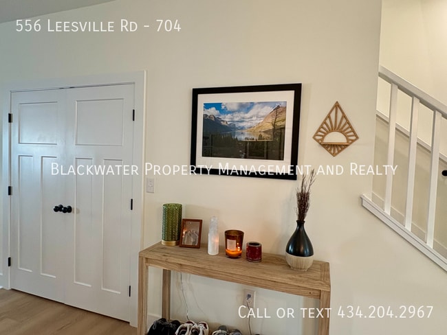 Building Photo - 556 Leesville Rd