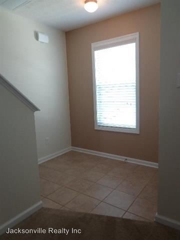 Building Photo - 2 br, 2.5 bath House - 217 Glen Cannon Drive