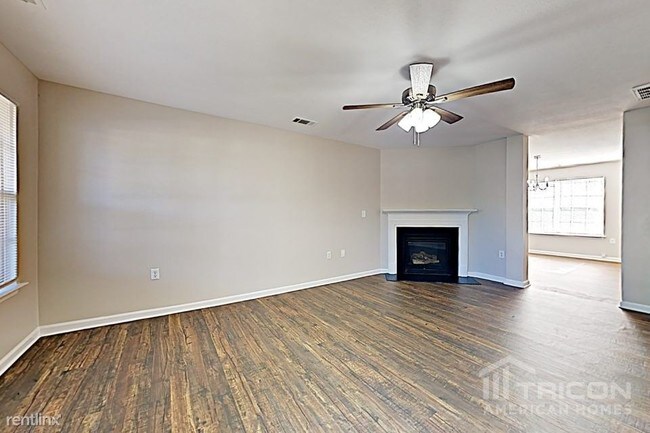 Foto del edificio - 3722 Wondering Oak Ln