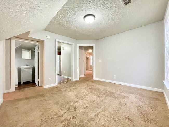 Foto del edificio - Pine 1167/1169