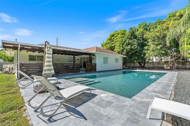 Foto del edificio - 8121 SW 97th Terrace