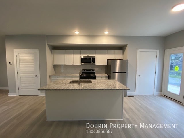 Photo - 1715 Maury St Apartment