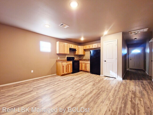 Foto del edificio - 3 br, 2 bath House - 604 Walnut Ave