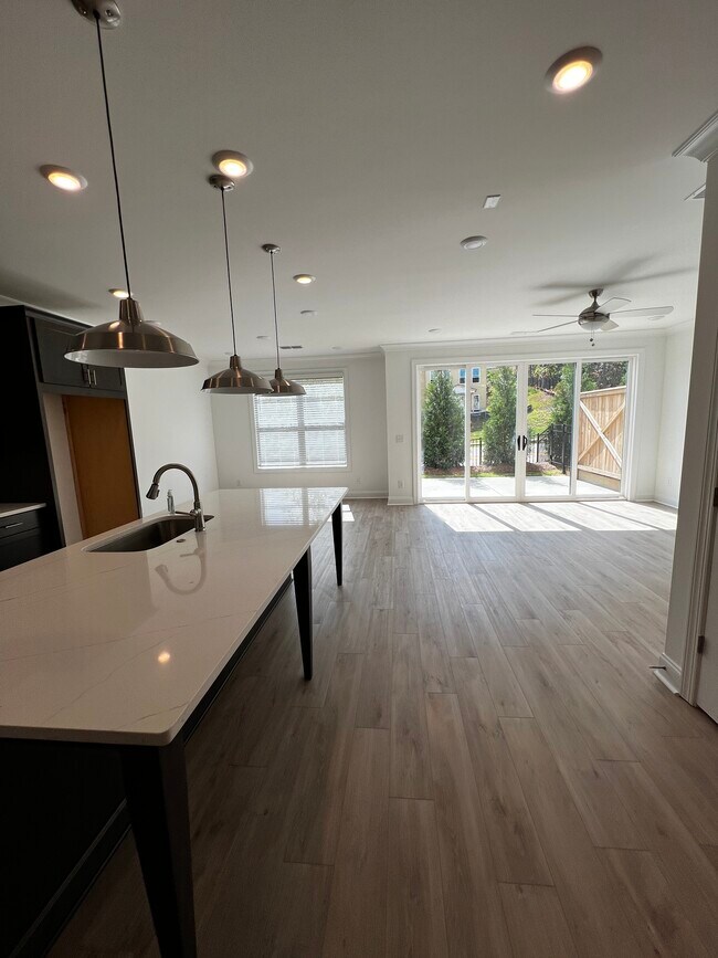 Foto del edificio - 5020 Buice Crest CT