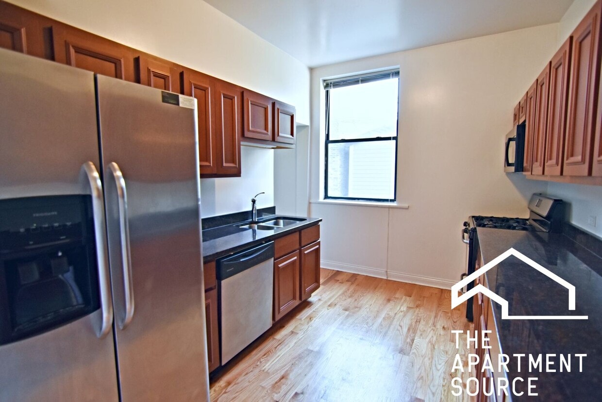 Foto principal - 714 W Buckingham Pl