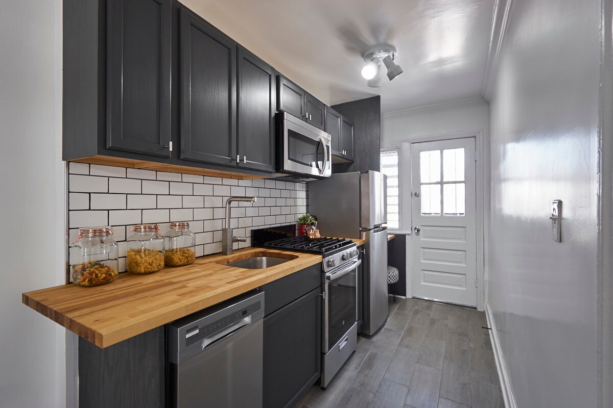 Foto principal - 1814 Benning Rd NE