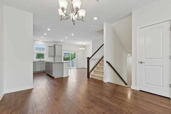 Foto del edificio - Available Immediately – 3 Bedroom / 2.5 Bath Townhome in Downingtown School District