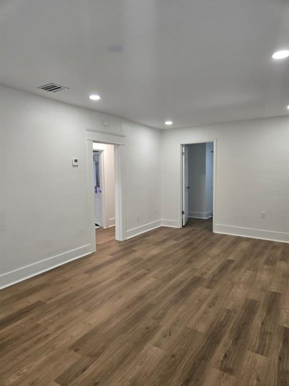 Foto del edificio - 709 E James St