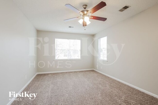 Building Photo - 6904 Passeres Ct