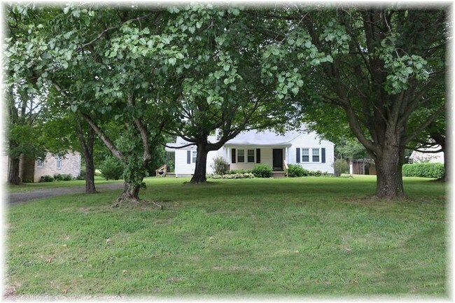 Building Photo - 7114 Fernvale Rd