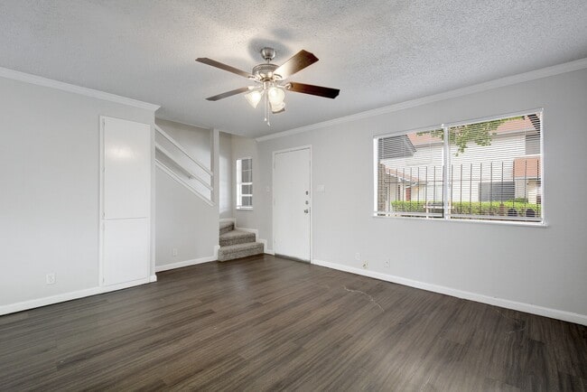Building Photo - 5905 Hidden Valley Trail
