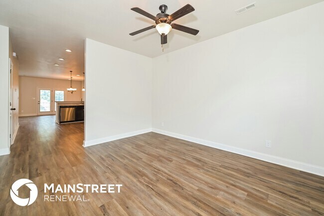 Foto del edificio - 7125 Deer Springs Way