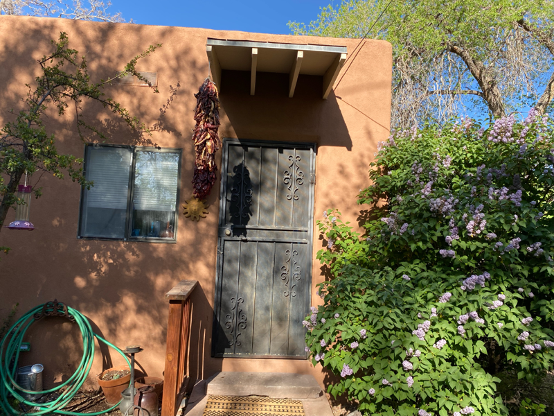 Primary Photo - 1010 Lopez St