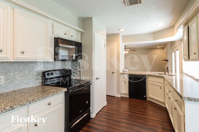 Foto del edificio - 21407 Park Downe Ln