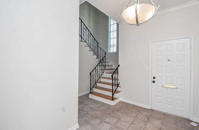 Foto del edificio - 9703 Briar Forest Dr