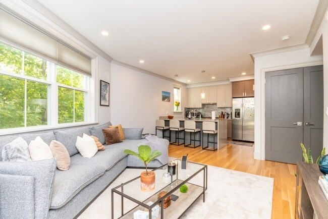 Foto del edificio - 142 Willard St