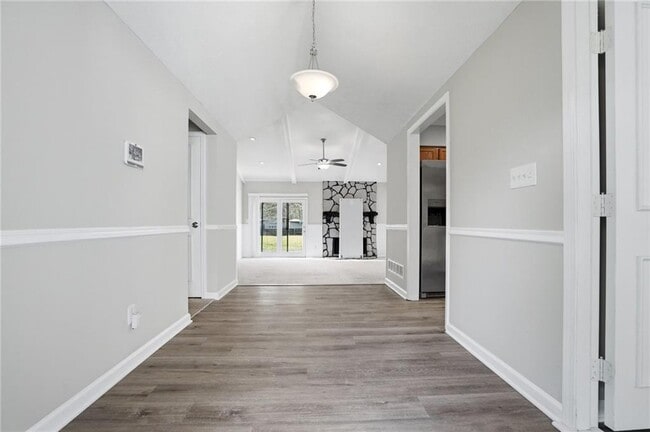 Foto del edificio - 161 Brookfield Dr
