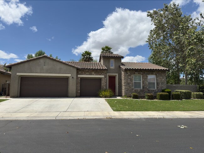 Foto del edificio - 5313 Pelican Hill Dr