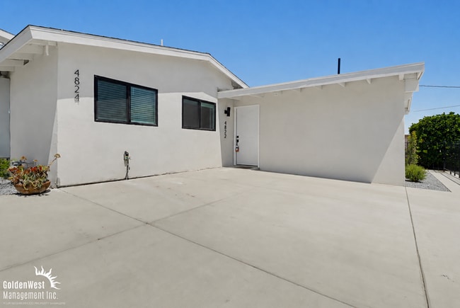 Building Photo - Beautifully Renovated 3Bdm 2Ba Apartment Home in San Diego!