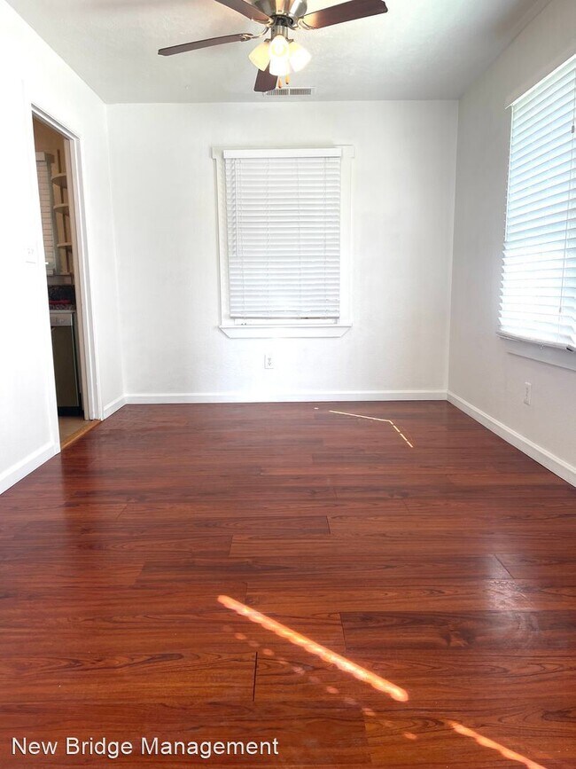 Building Photo - 2 br, 1 bath House - 1501 Fig Ave