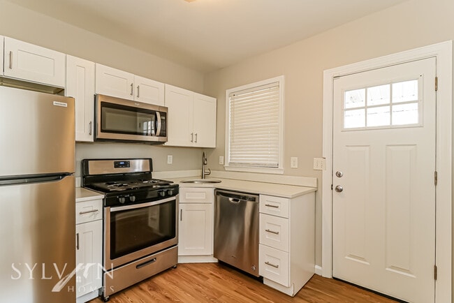 Building Photo - The Lifestyle You Deserve.