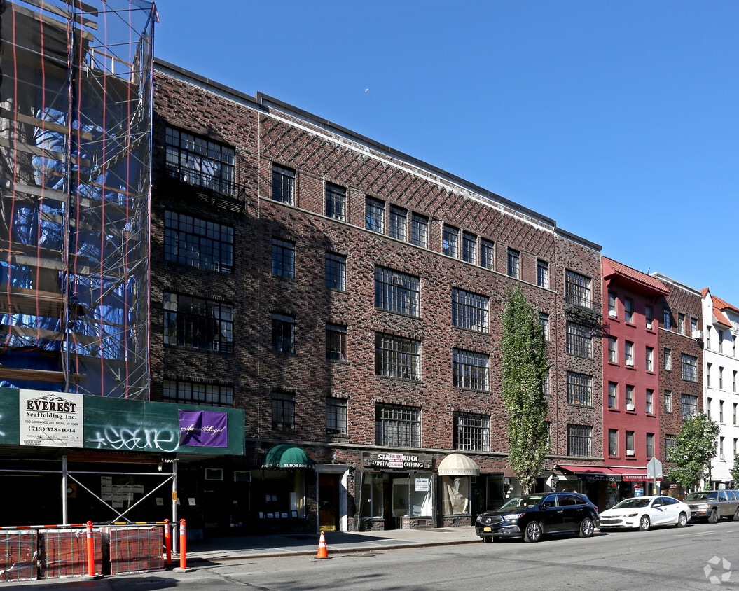 Building Photo - 47-49 Greenwich Ave