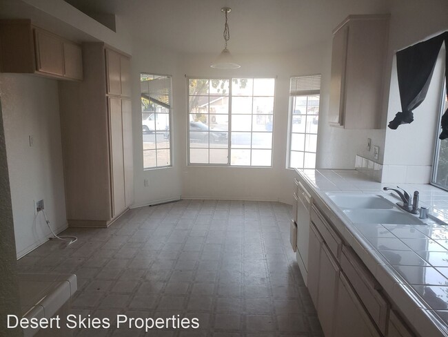 Building Photo - 3 br, 2 bath House - 35337 Fortuna Ct