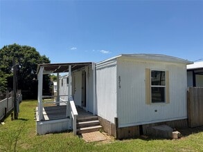 Building Photo - 8979 Gladewood