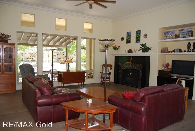 Foto del edificio - 3 br, 3.5 bath House - 13395 Stoneland Drive