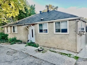 Building Photo - 1244 La Barr Mdws Rd