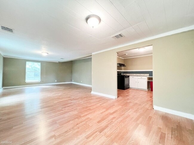 Foto del edificio - 636 N Wilcox St