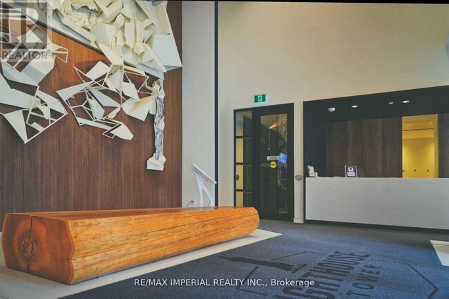 Building Photo - 15 Lower Jarvis St