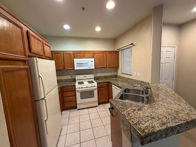 Building Photo - 26426 Arboretum Way