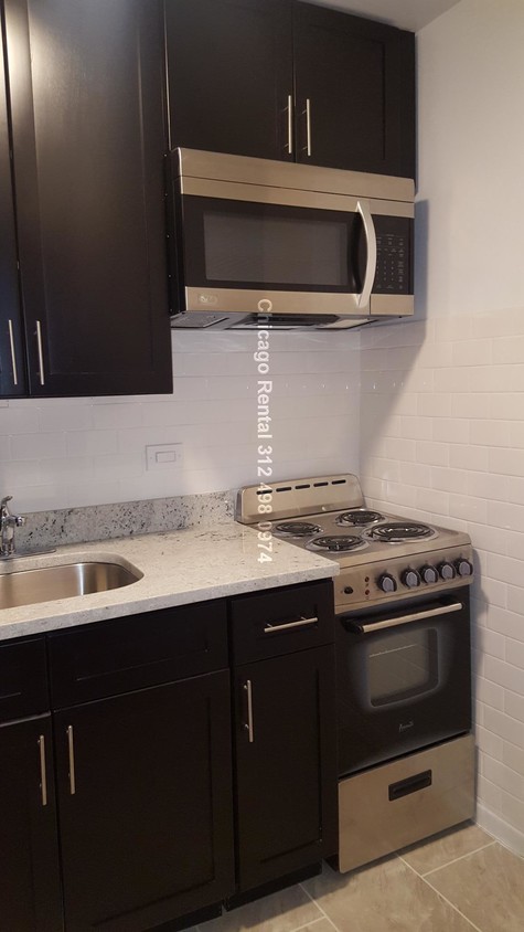 Foto principal - 6611 N Sheridan Rd