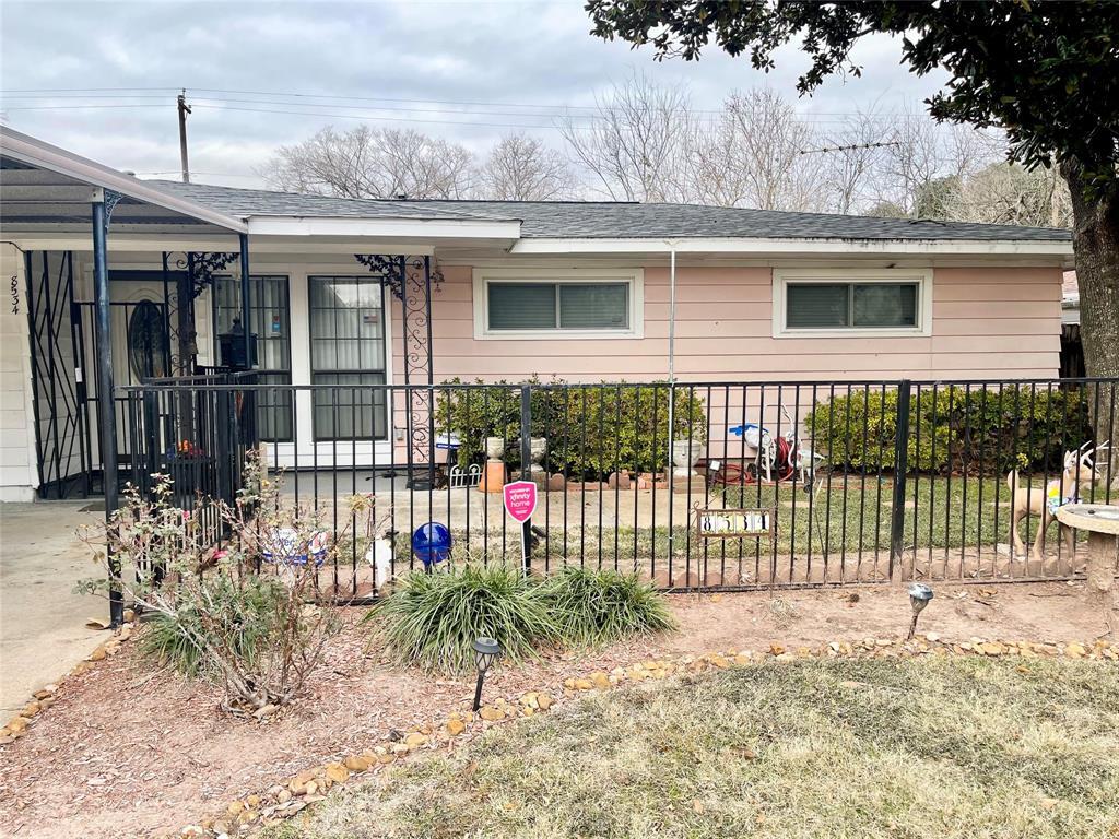 Foto principal - 8534 Sonneville Dr