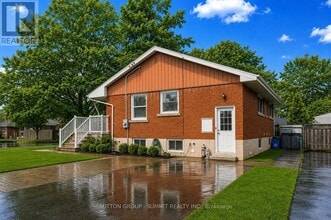 Building Photo - 9 Grenadier Dr