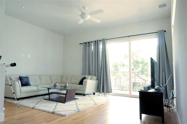 Foto del edificio - 2811 St Emanuel St