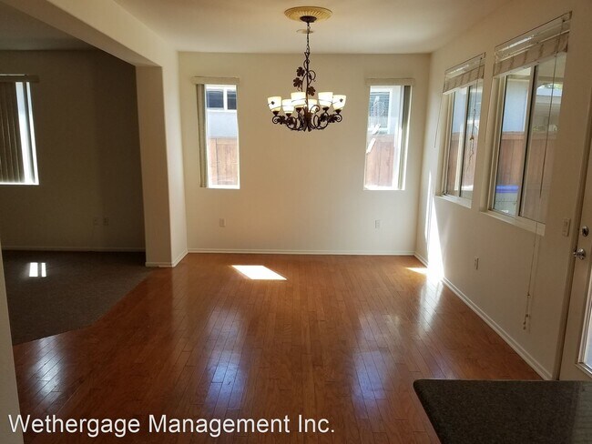 Foto del edificio - 2 br, 2 bath House - 233 Carner