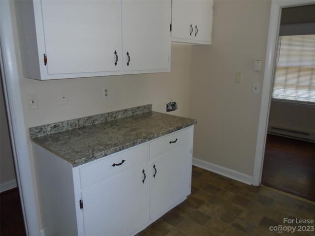 Foto del edificio - 4227 Walker Rd