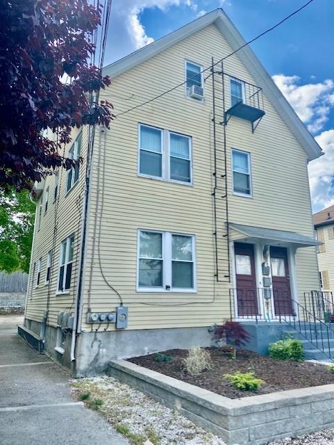 Building Photo - 25 10th St