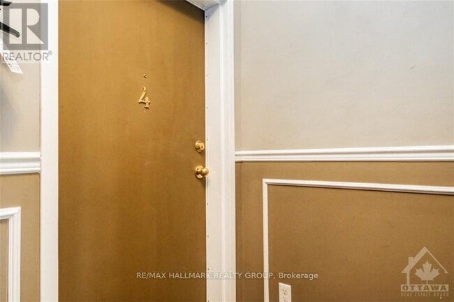 Building Photo - 50 Briargate Private