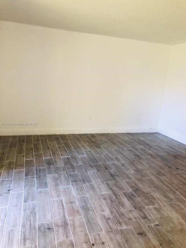 Foto del edificio - 4739 S Texas Ave