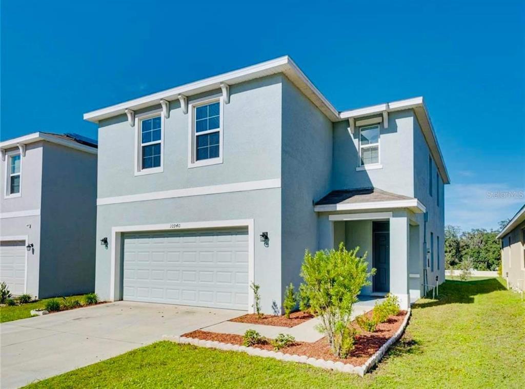 Foto principal - 10940 Trailing Vine Dr