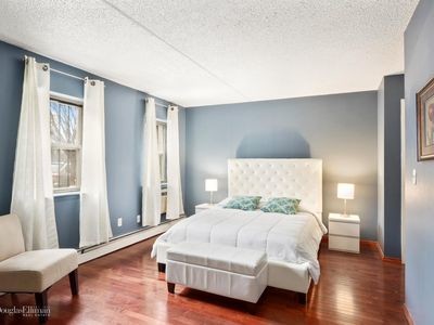 Building Photo - 58 E 120th St