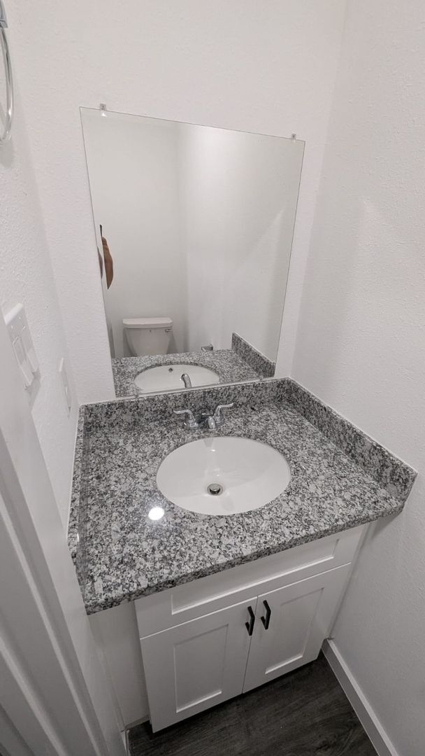 Building Photo - ?Your Houston Gem: 3 Beds, 2.5 Baths, Carport ?