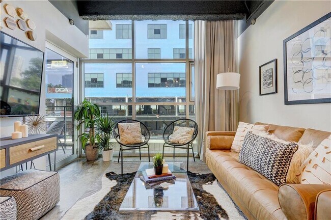 Foto del edificio - 601 Brushy St