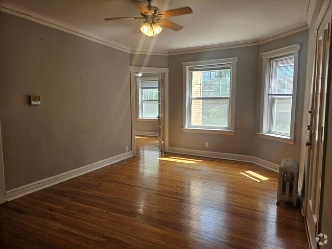 Building Photo - 4406 N Rockwell St