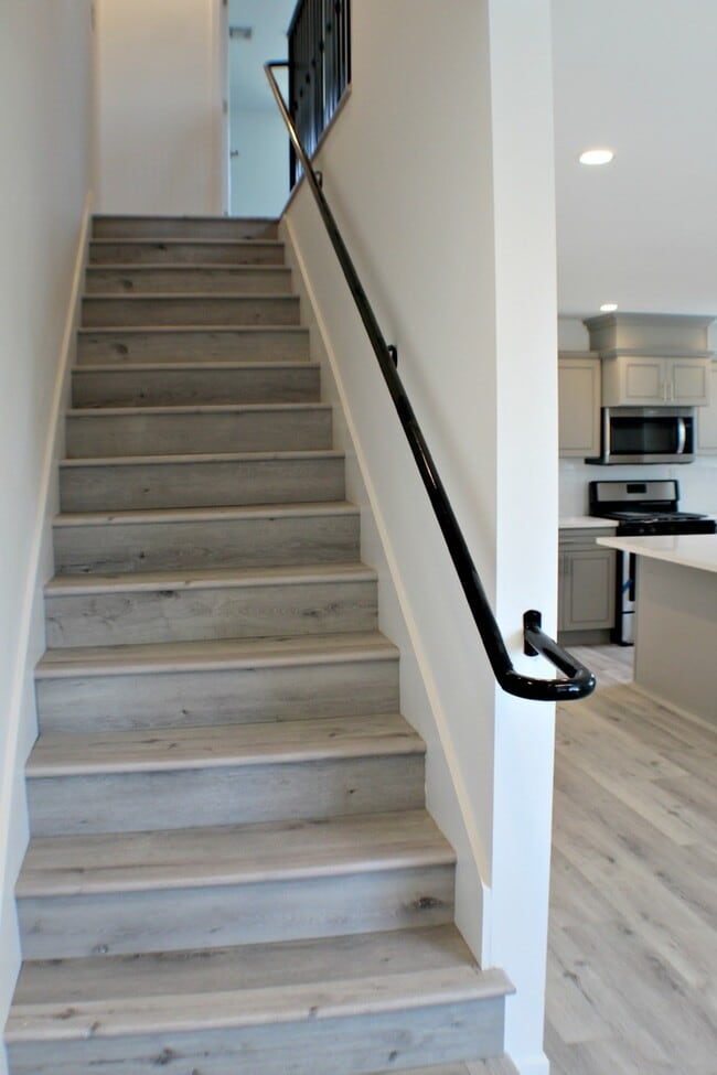 Building Photo - 14113 Sylvan St